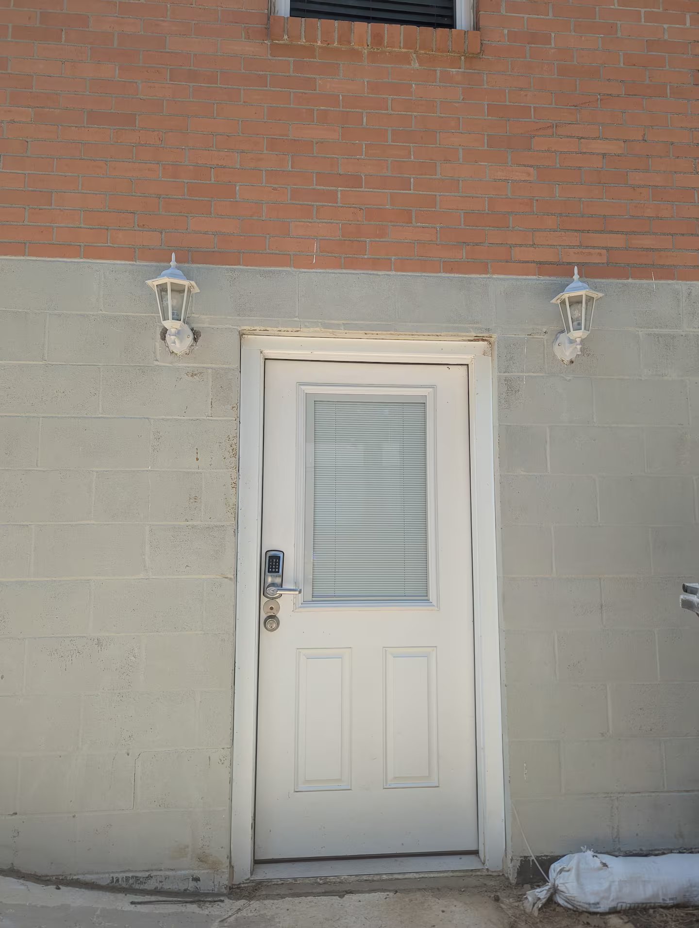 Jonesboro Downtown Mainstreet Hideaway Suite - Image 9