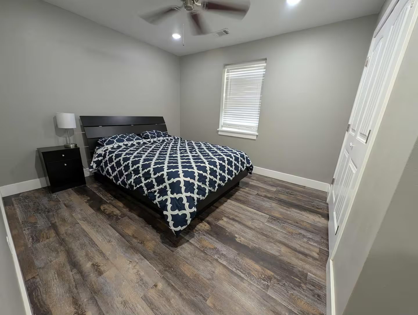 Jonesboro Downtown Mainstreet Suite - Image 12