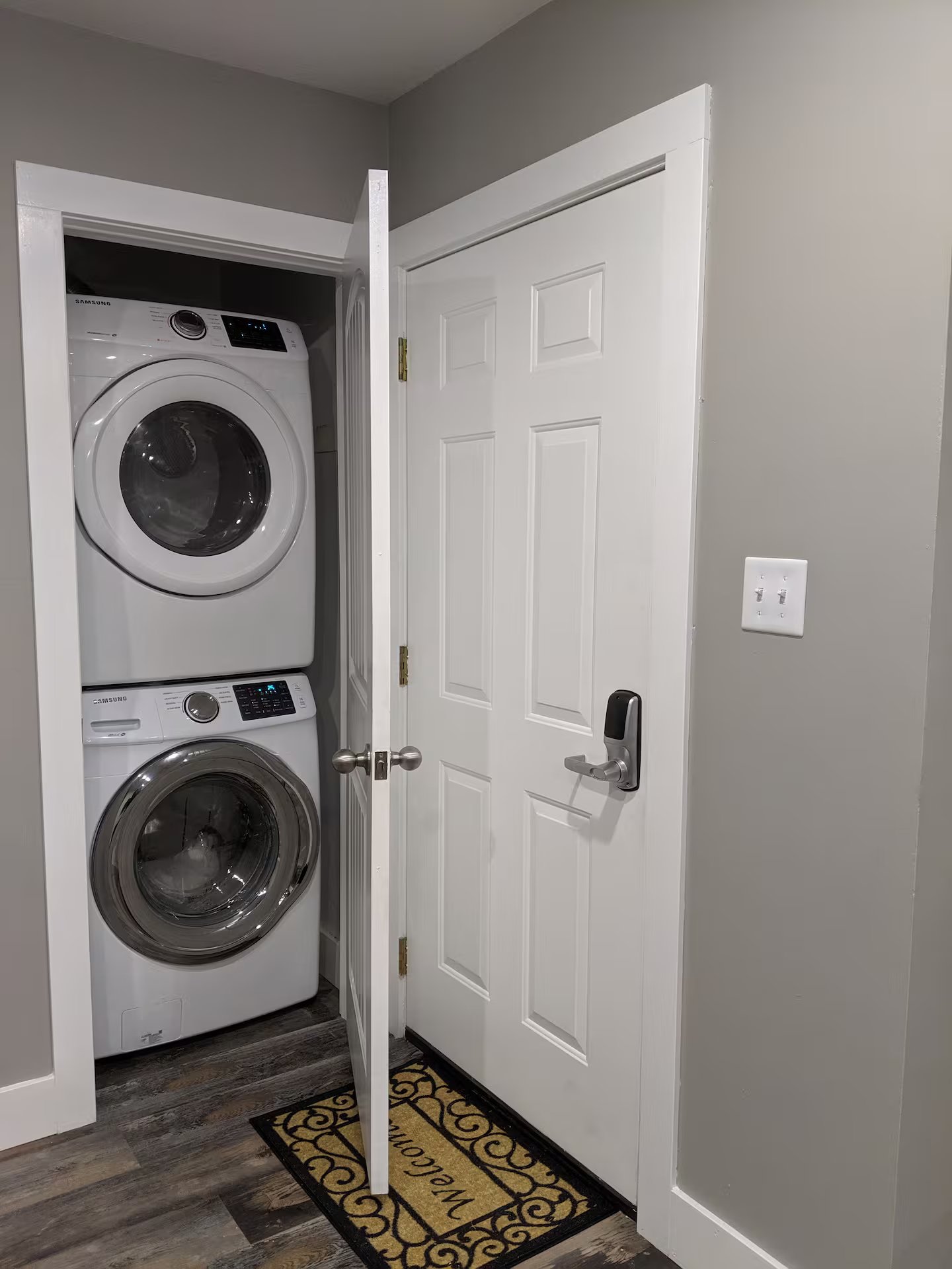 Jonesboro Downtown Mainstreet Suite - Image 14