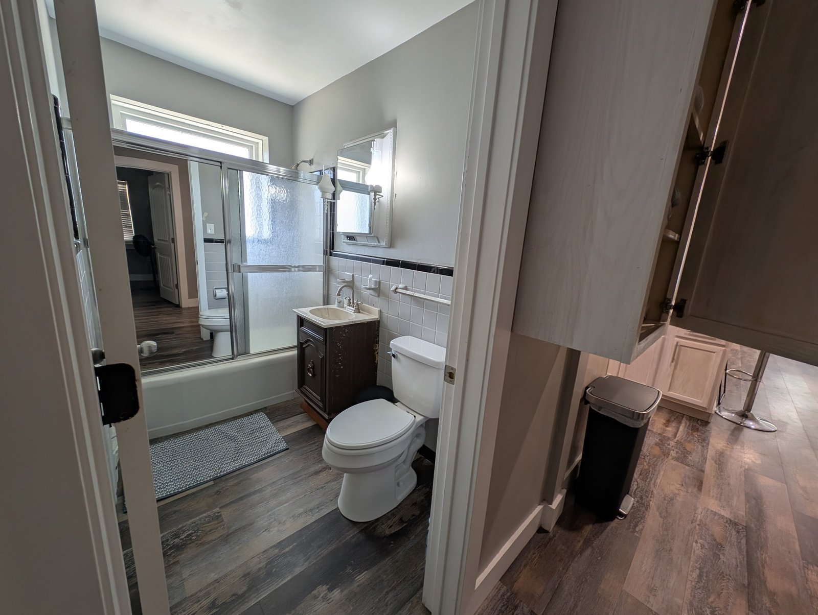 Jonesboro Downtown Mainstreet Suite - Image 7