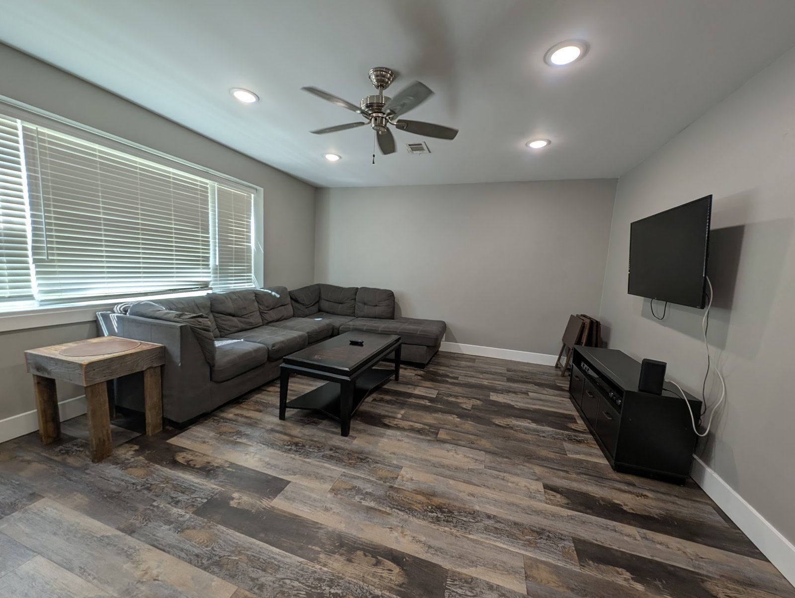 Jonesboro Downtown Mainstreet Suite - Image 2